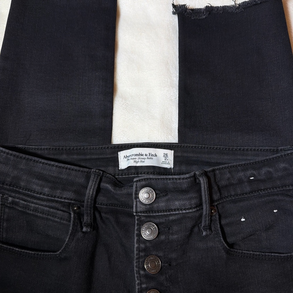 Abercrombie & Fitch Dark Gray Skinny Jeans - Picture 3 of 3